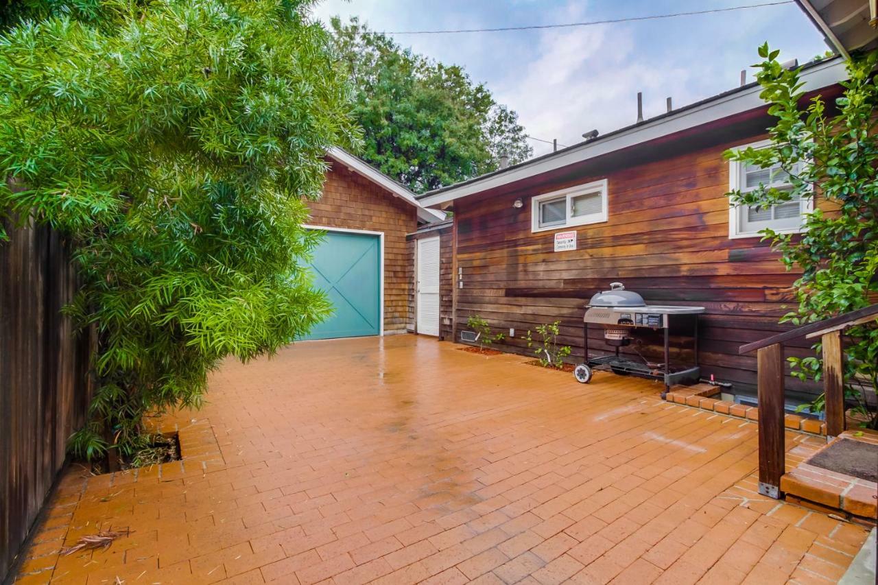 Вилла A Touch Of Cape Cod In West Hollywood Лос-Анджелес Экстерьер фото