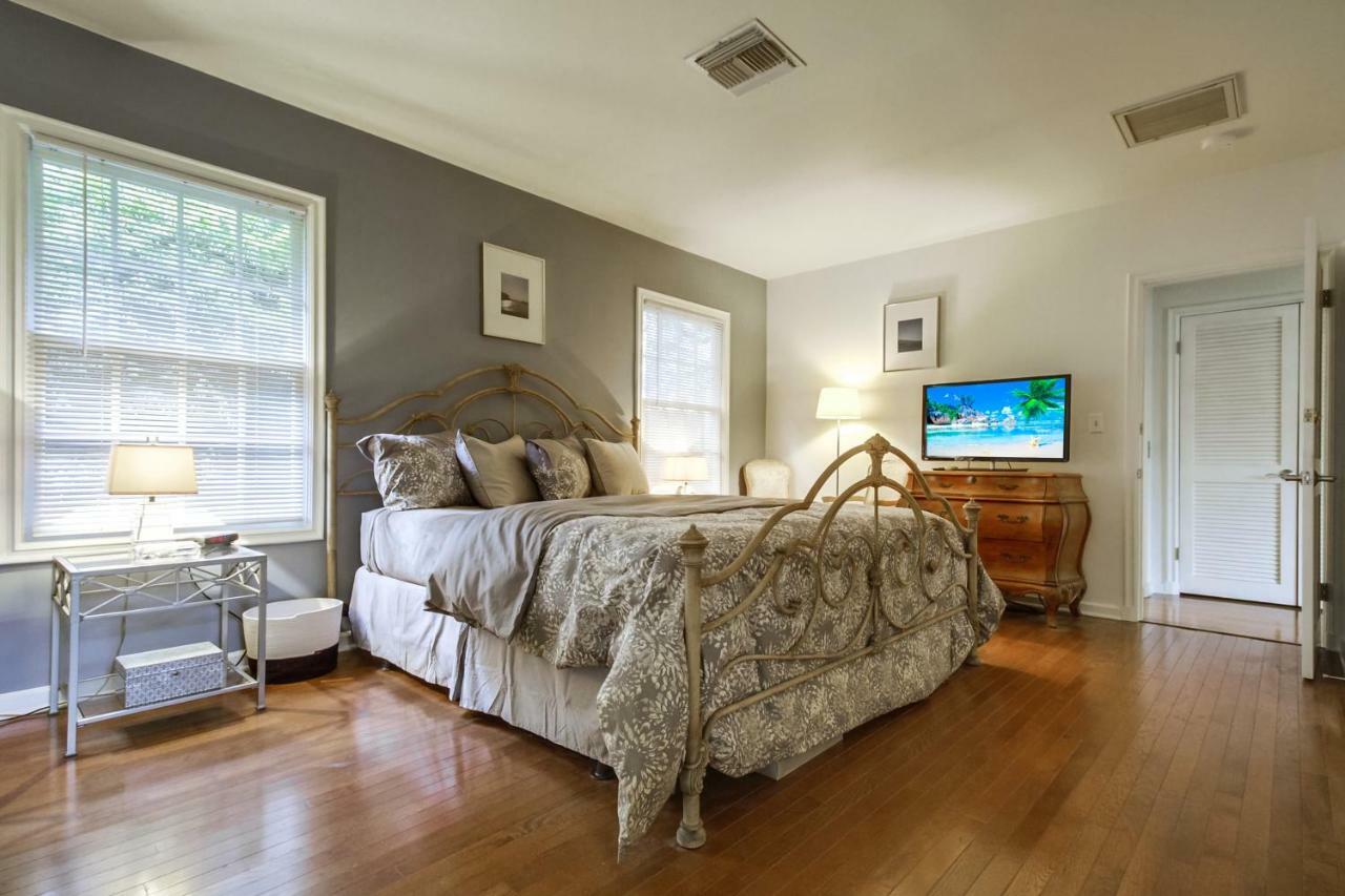 Вилла A Touch Of Cape Cod In West Hollywood Лос-Анджелес Экстерьер фото