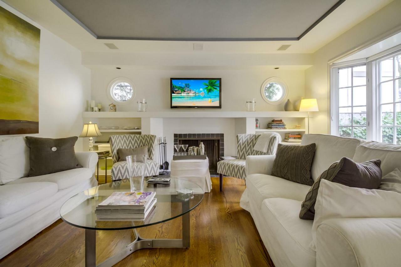 Вилла A Touch Of Cape Cod In West Hollywood Лос-Анджелес Экстерьер фото